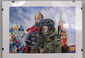 В художественной школе Амурского муниципального района представлена межрайонная передвижная выставка «Современный герой»