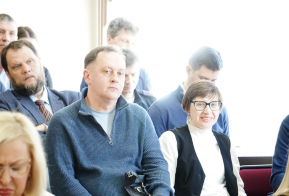 На очередном заседании Собрания депутатов  заслушан отчет главы Амурского муниципального района
