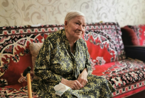 Поздравление ветеранов Великой Отечественной Войны  1941-1945 гг. проходит в Амурском районе.